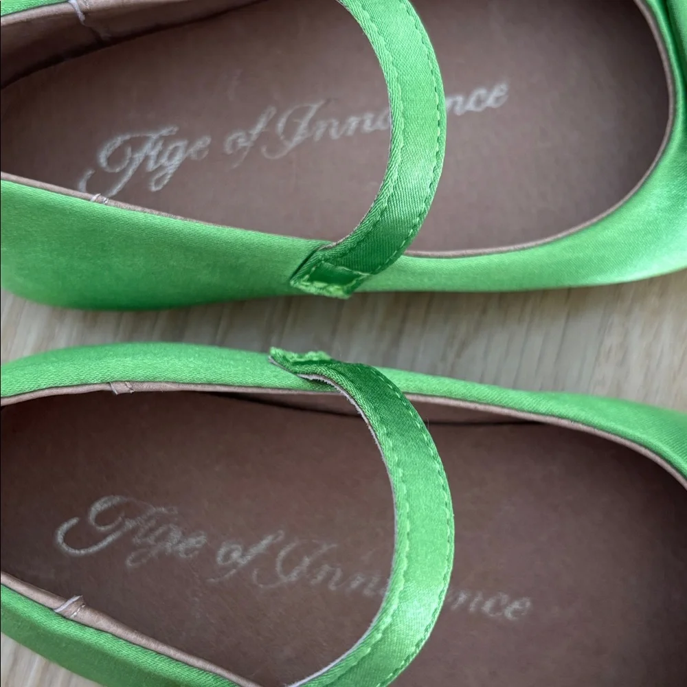 Age of Innocence Ellen Satin Green Mary Jane Bow Shoes